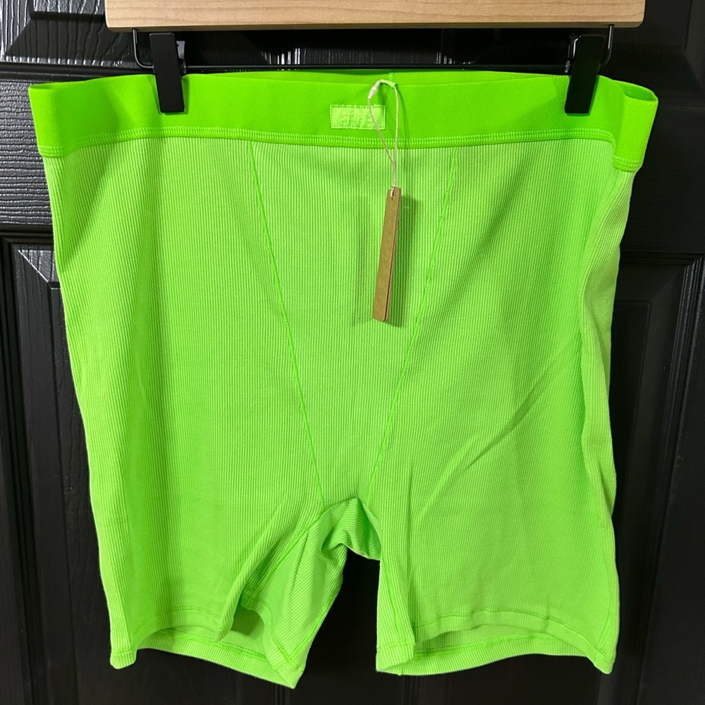 SKIMS Neon Green Ribbed Boxer Shorts